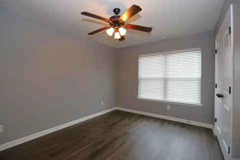 2073 Dandelion, Benton, AR 72019 photo 4