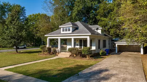 1305 Davis St, Conway, AR 72034 photo 2