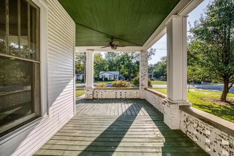 1305 Davis St, Conway, AR 72034 photo 7