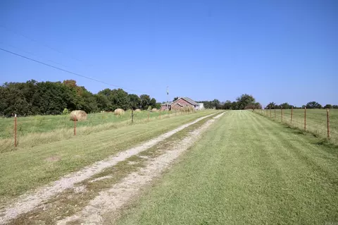 21204 Higginbotham Rd, Summers, AR 72769 photo 7