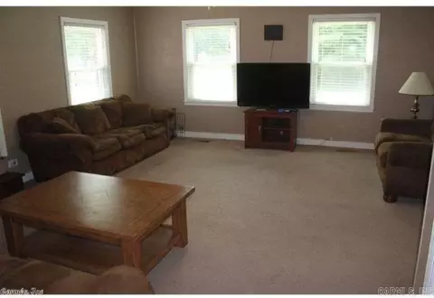223 Maple St, England, AR 72046 photo 7