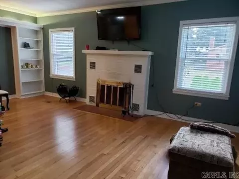 223 Maple St, England, AR 72046 photo 5