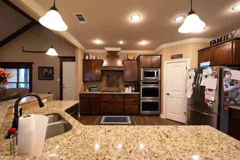 340 Chalice Dr, Conway, AR 72034 photo 9