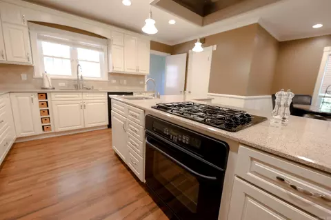 415 E 13th St, El Dorado, AR 71730 photo 10