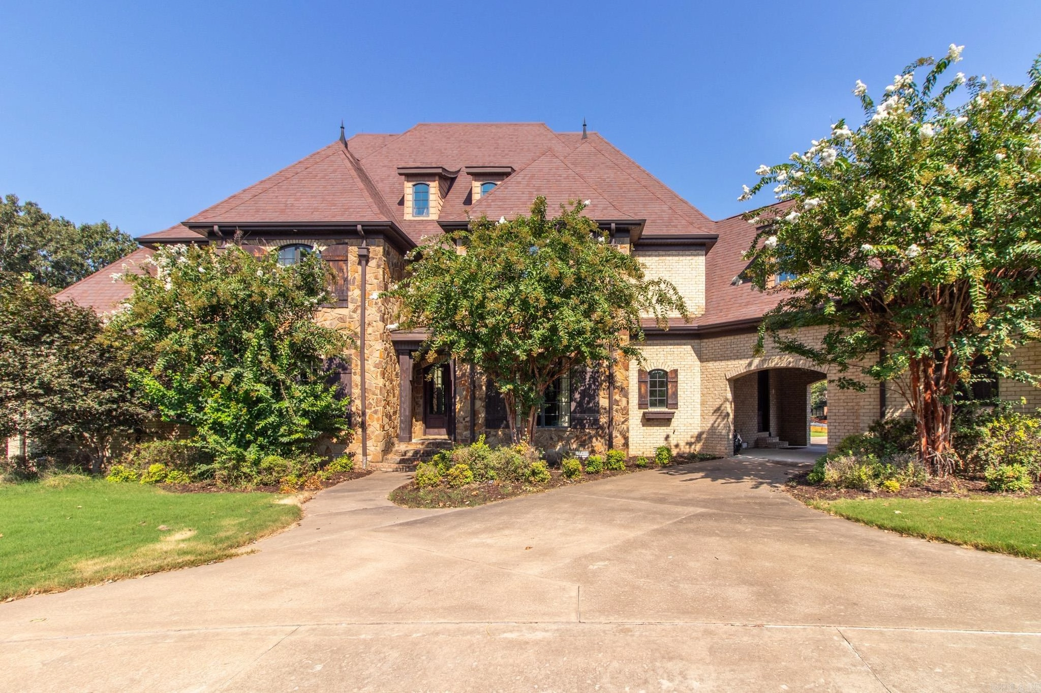 2509 Ridgepointe Blvd  