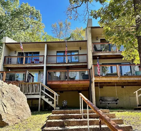 601 Dave Creek Pkwy #88, Fairfield Bay, AR 72088