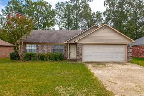 46 Eaglebrook Dr, Conway, AR 72032 photo 2
