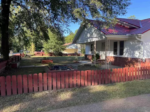 204 Hickory St, Beebe, AR 72012 photo 2