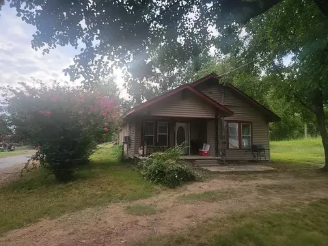 1609 N 5th St, Paris, AR 72855 photo 1