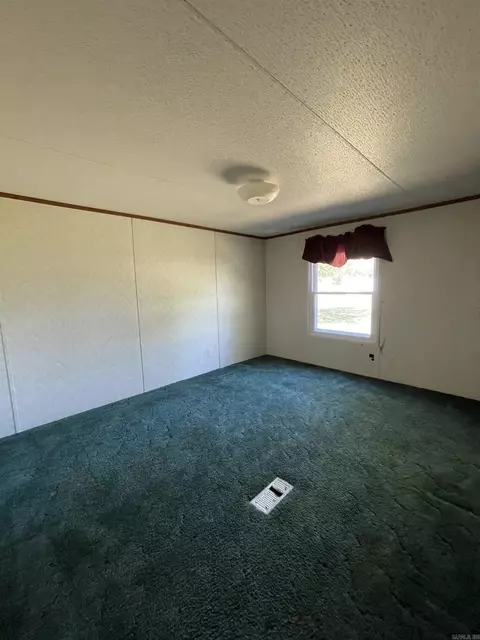 405 Hartzell, Mcrae, AR 72102 photo 13