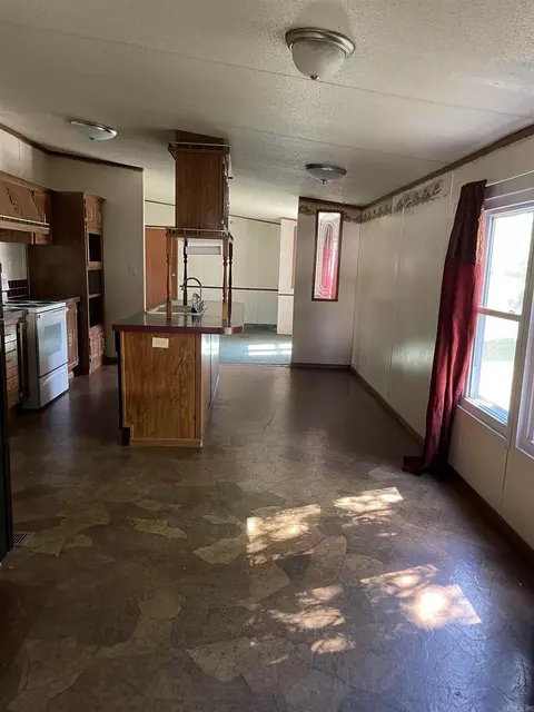 405 Hartzell, Mcrae, AR 72102 photo 7