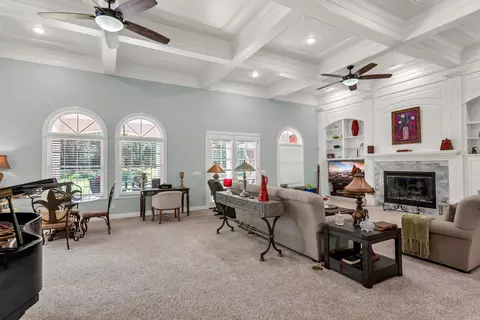 Living - 162 Polk Road 89, Mena, AR 71953 photo 3 of 5