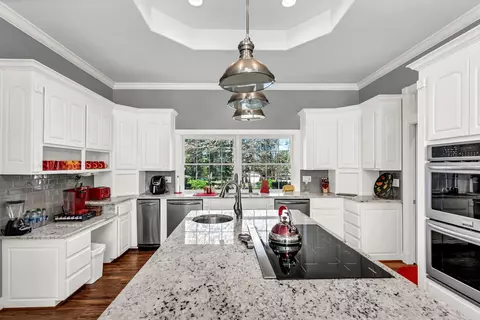 Kitchen - 162 Polk Road 89, Mena, AR 71953 photo 1 of 2