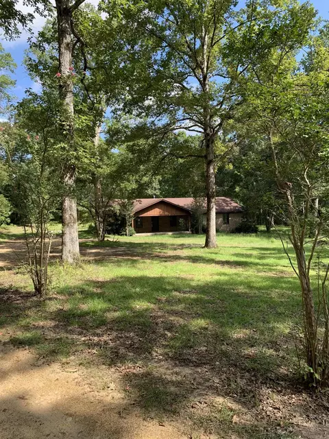 182 Post Oak, Camden, AR 71701 photo 2