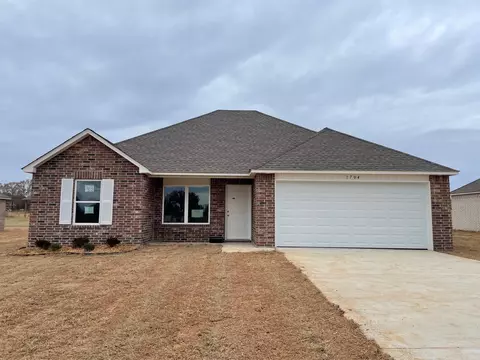 1704 Ridgefield Cir, Searcy, AR 72143