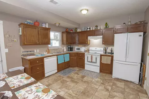 302 Gathering House Dr, Haskell, AR 72015 photo 10