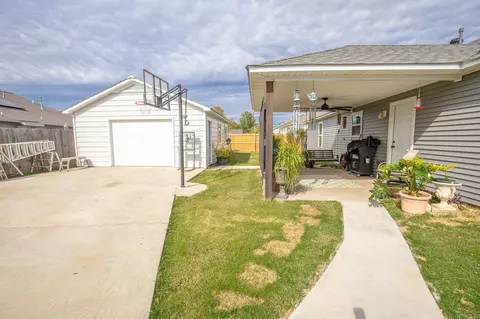 302 Gathering House Dr, Haskell, AR 72015 photo 4