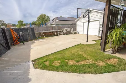 302 Gathering House Dr, Haskell, AR 72015 photo 5