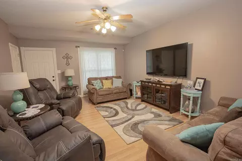 302 Gathering House Dr, Haskell, AR 72015 photo 8