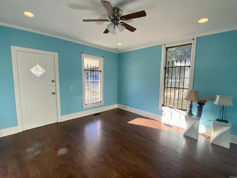 605 Lillian St, Benton, AR 72015 photo 7
