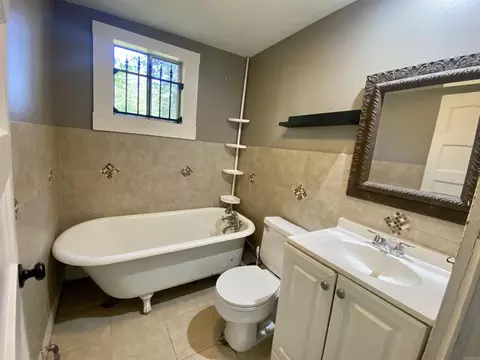 605 Lillian St, Benton, AR 72015 photo 17
