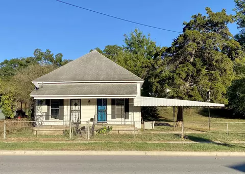 605 Lillian St, Benton, AR 72015 photo 2