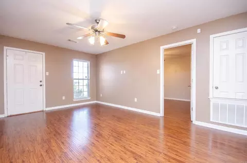 845 Brownstone Dr, Conway, AR 72034 photo 3