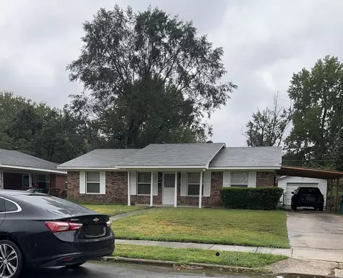 3304 Lilac St, Pine Bluff, AR 71603 photo 1
