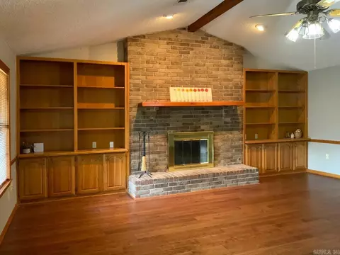 869 Heather Cir, Conway, AR 72034 photo 7