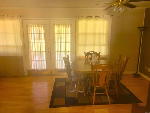 602 E 12th St, Smackover, AR 71762 photo 3
