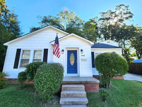 305 S Bradley Ave, El Dorado, AR 71730