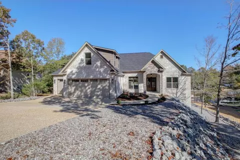 13 Cabrillear Ln, Hot Springs Village, AR 71909