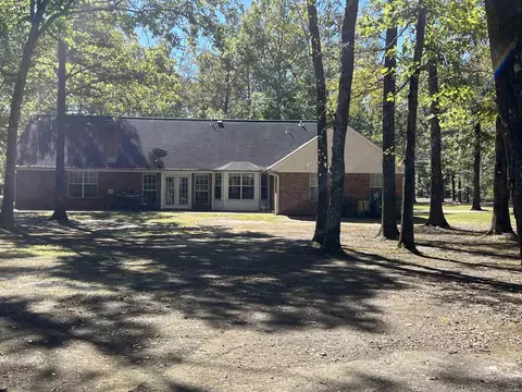 1301 W Pleasant Dr, Pine Bluff, AR 71603 photo 5