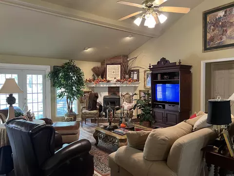 1301 W Pleasant Dr, Pine Bluff, AR 71603 photo 16