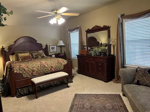 1301 W Pleasant Dr, Pine Bluff, AR 71603 photo 9