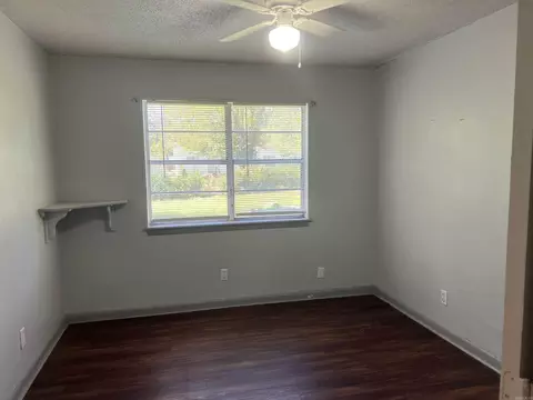 92 S Pine St, Cabot, AR 72023 photo 5