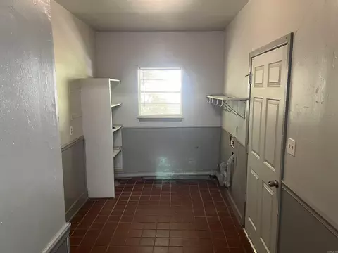 92 S Pine St, Cabot, AR 72023 photo 2