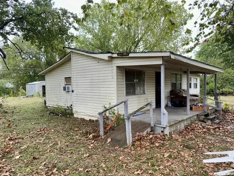 205 Tenth Ave, Mountain Pine, AR 71956 photo 1