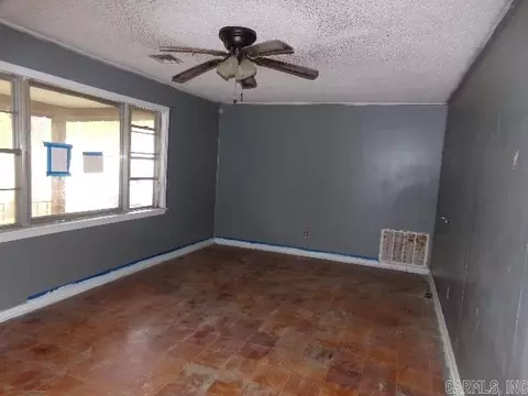 302 N Main, Dewitt, AR 72042 photo 3