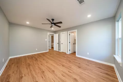 813 S Main St, Benton, AR 72015 photo 19