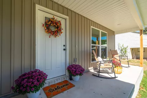 813 S Main St, Benton, AR 72015 photo 3