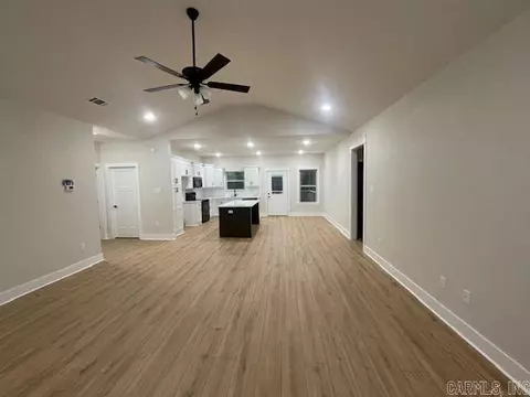 12 Wilderness Rd, Greenbrier, AR 72058 photo 2