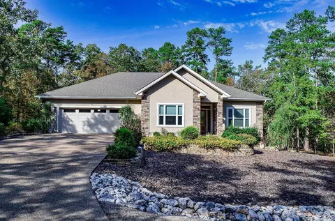 11 Cuenca Cir, Hot Springs Village, AR 71909