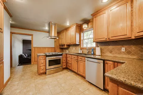 2413 Meadow Dr, Conway, AR 72034 photo 8
