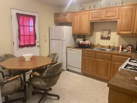 404 Highland Dr, Mountain View, AR 72560 photo 4