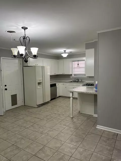 1611 Cedarhurst Dr, Benton, AR 72015 photo 7