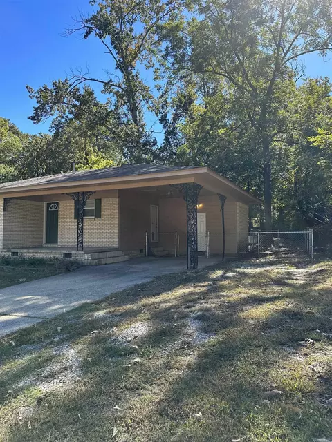 1611 Cedarhurst Dr, Benton, AR 72015 photo 3