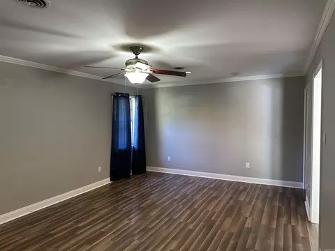 1611 Cedarhurst Dr, Benton, AR 72015 photo 6