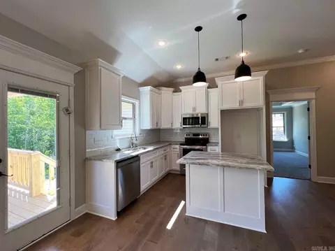 Kitchen - 665 Lucy Ln, Alexander, AR 72002 photo 2 of 3