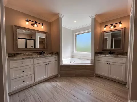 Bath - 665 Lucy Ln, Alexander, AR 72002 photo 1 of 5